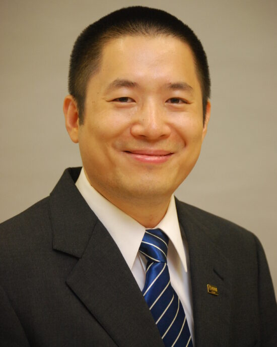 Chen Ye Headshot
