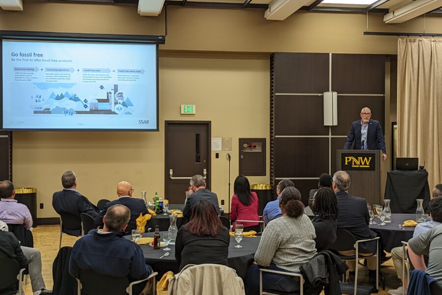 Mr. Ben Kowing, VP of Environment & Sustainability and Chief Technical Officer for SSAB Americas, delivering a dinner keynote speech at the SMSVC Annual Meeting at PNW.