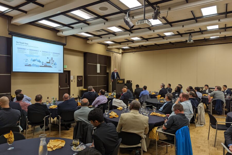 Mr. Ben Kowing, VP of Environment & Sustainability and Chief Technical Officer for SSAB Americas, delivering a dinner keynote speech at the SMSVC Annual Meeting at PNW.