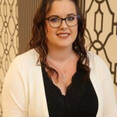 Kelly Kallas headshot