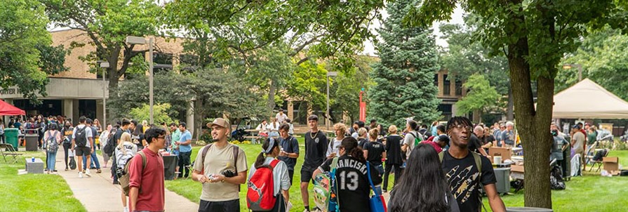 Image of PNW Welcome Rally with Students walking around