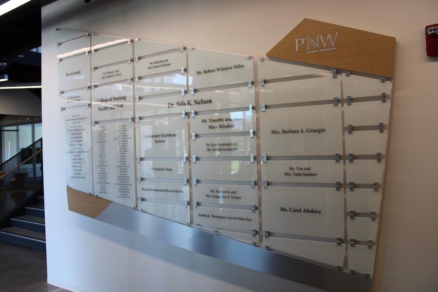 Plaques are displayed at Nils.