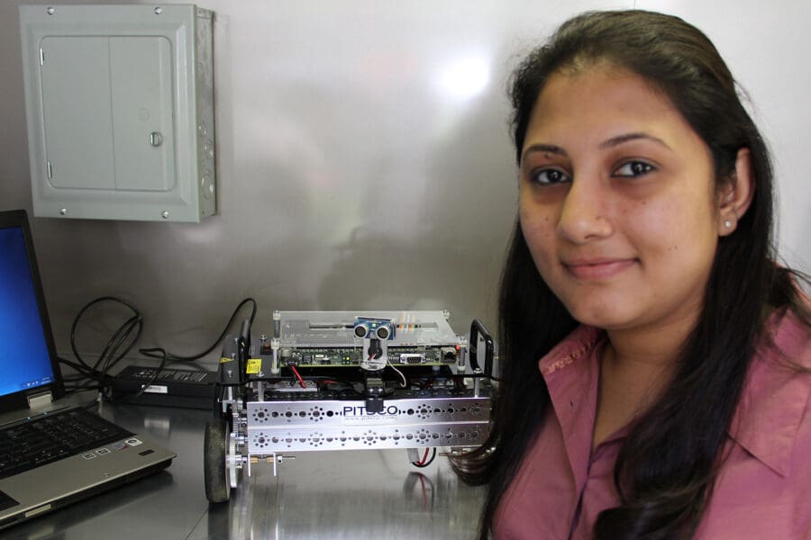 Student presenting autonomus robotic progress