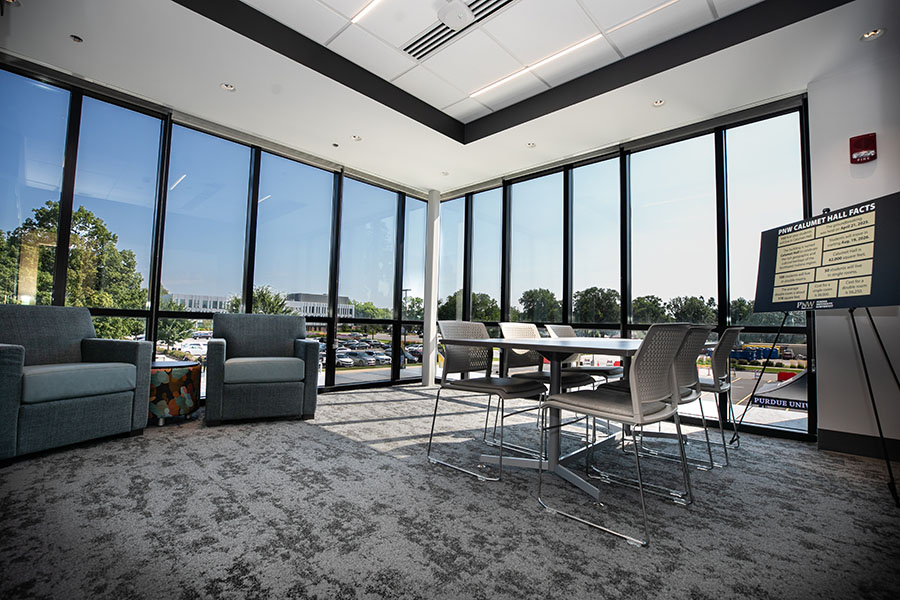 A study space in Calumet Hall