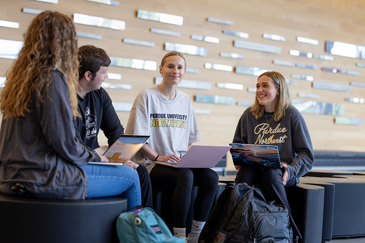 2025-PNW-Brand-Shoot-Students-Westville-012