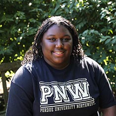 Kayla Seymour Bio Photo