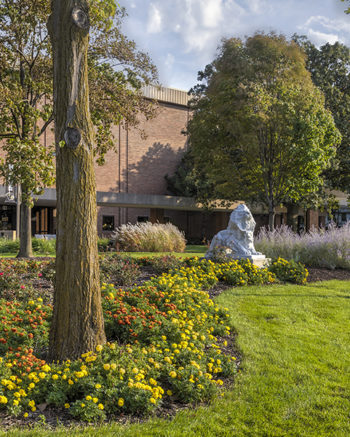 Lion sculptures on PNW's Hammond campus