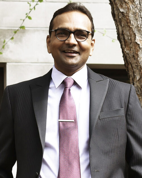 Dr. Vijay Devabhaktuni