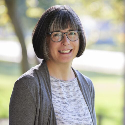 Erin Protsman 550x688 Photo
