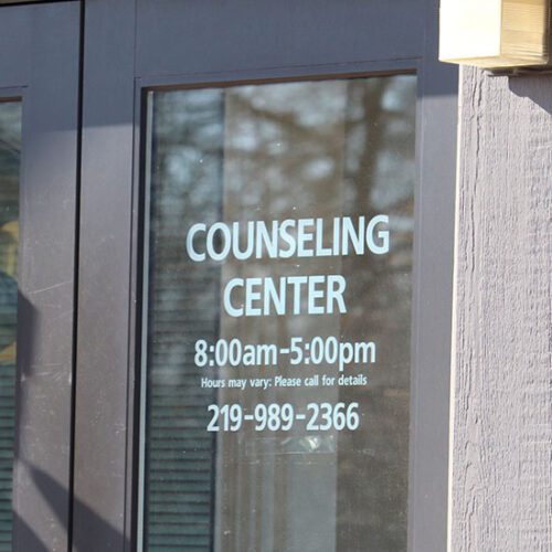 The doorway for the PNW Counseling Center