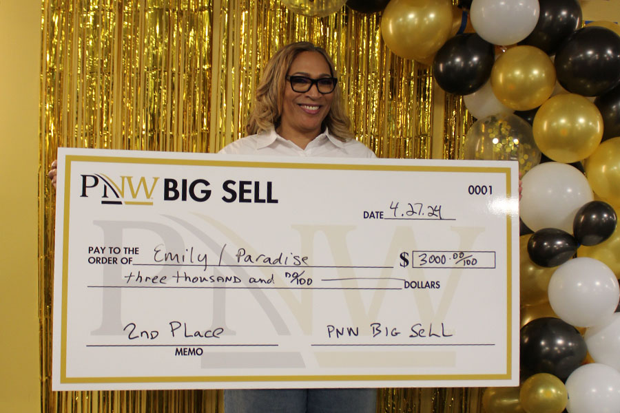 Second place winner of the PNW Big Sell, Emily Edwards