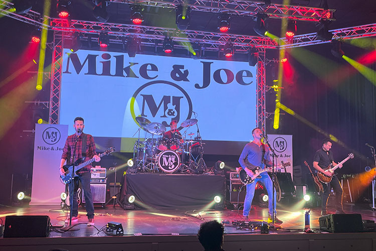 Mike & Joe Band - Modern Rock Tribute