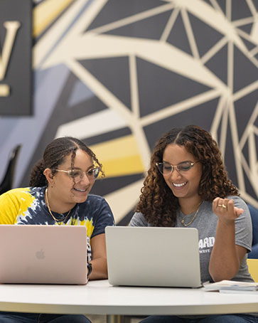 Advising card photo