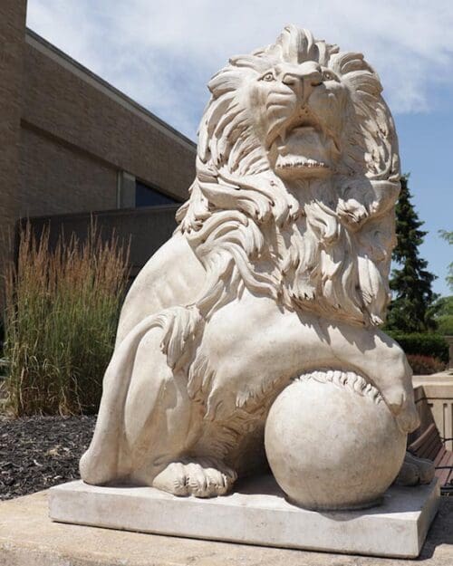 Close up of a lion sculpture outside a building at Purdue University Northwest