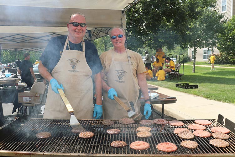 PNW police officers grill burgers