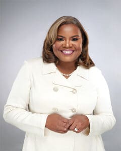 Kiahna Davis testimonial photo