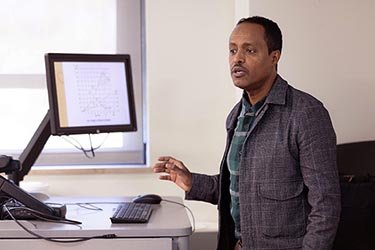 A PNW professor in the classroom