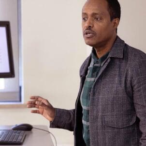 A PNW professor in the classroom