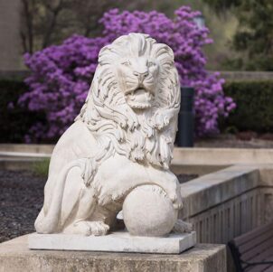 Leo the Lion statue